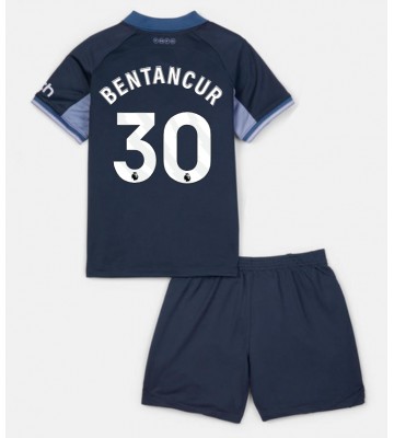 Tottenham Hotspur Rodrigo Bentancur #30 Replika Babytøj Udebanesæt Børn 2023-24 Kortærmet (+ Korte bukser)